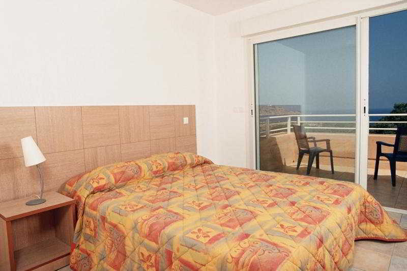 Residence Les Pins Καλβί Εξωτερικό φωτογραφία